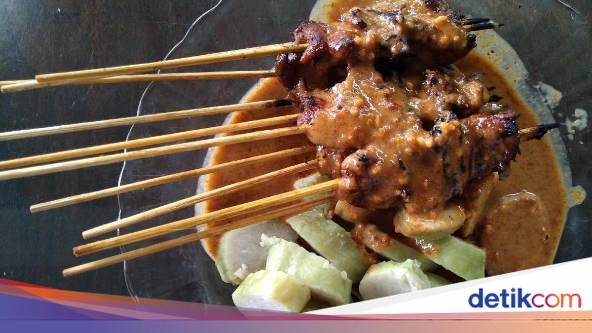 Sate Ayam Pak Is: Rahasia Rasa yang Bikin Cilacap Bergetar